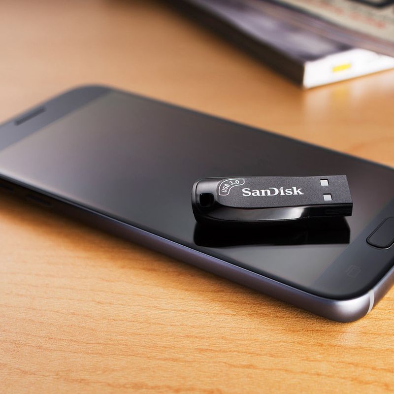 USB-3-0-Ultra-Shift-64GB-3-187641758