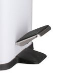 BASURERO-METAL-PEDAL-3LT-CUAD-BCO-MATE-3-274212005
