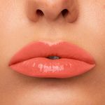 LABIAL-MAYBELLINE-VINYL-INK-GOLDEN-2-260229