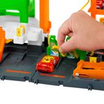 S-per-Estaci-n-Gasolina-Hot-Wheels-City-2-257839