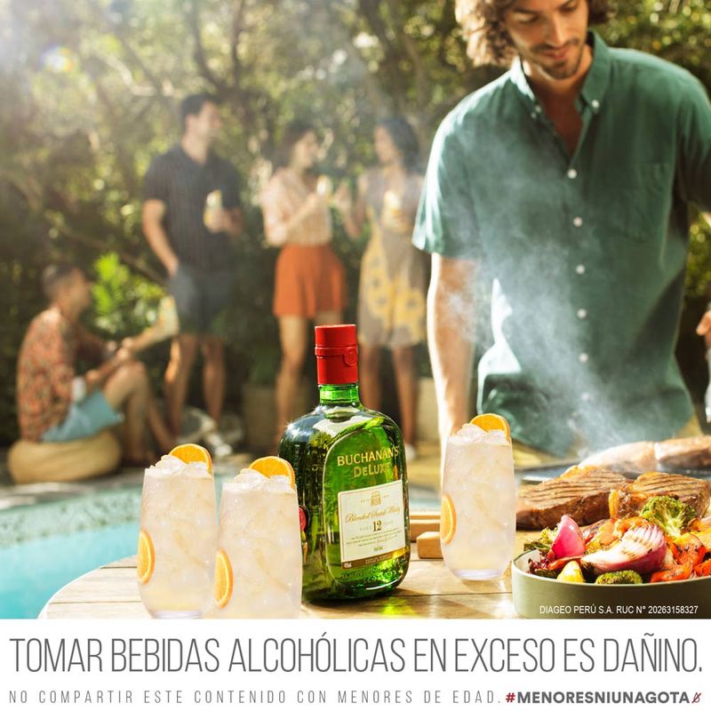 Whisky-Buchanan-s-Deluxe-12-A-os-Botella-1L-3-284907