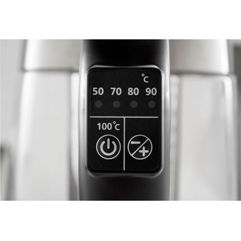 Hervidor-Oster-1-7LT-con-infusor-4-290089